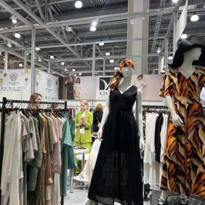 Кубанские ведущие фабрики представят осенние коллекции одежды на международной выставке в Москве