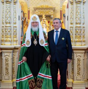 Патриарх Кирилл наградил Председателя Наблюдательного совета Банка «Кубань Кредит» Виктора Бударина
